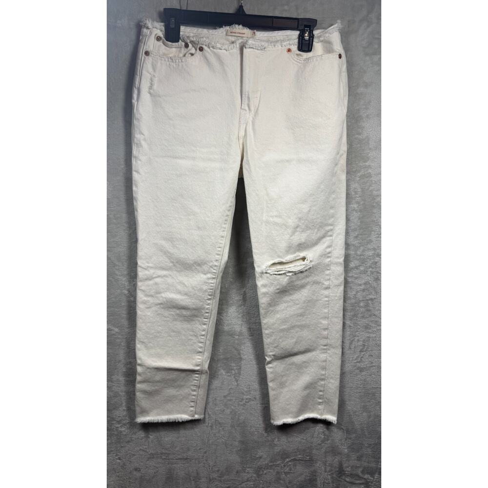 Levi's Womens Wedgie Straight Jeans 29 Cream Raw Hem Distressed Button Fly NWOT